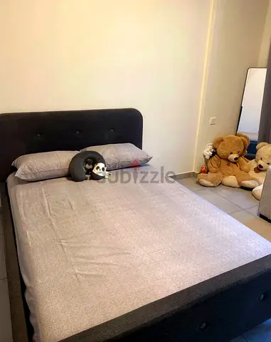 Twin bed with mattress