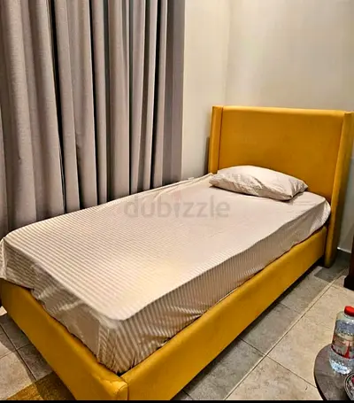 Comfortable Single Bed in Velvet Fabric Bright Yellow Color For Sale