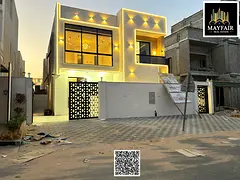 Contemporary Villa with Pool &amp; Central A/C