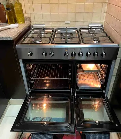 Lagarmania deul oven top gas oven electric cooker same like new condition for sale