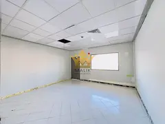 Nice FITTED OFFICE