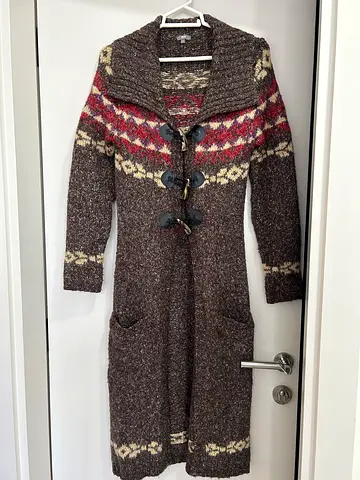 Winter coat size M by MAX