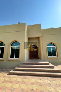 Villa for rent in al khawaneej2; 4 master bedrooms*hall