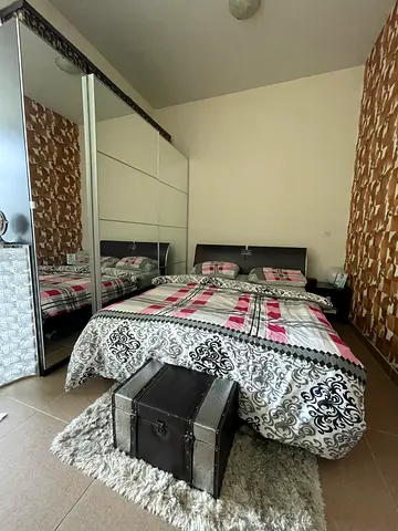 Stylish Bedroom Essentials with Cozy Bed Set