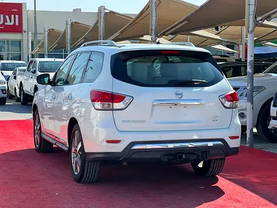 2015 Nissan PATHFINDER — фото 4