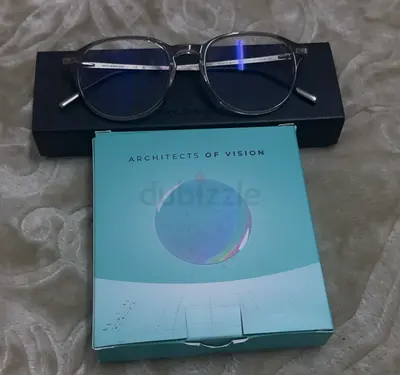 نظارة شمسية من ماركة إيجنا – تصميم عصري وفخم

نظارة شمسية أصلية من Eigna بتصميم أنيق