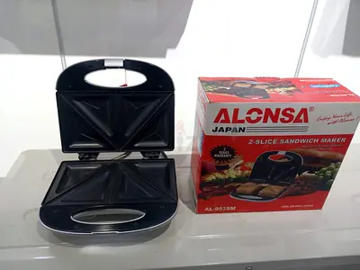 Alonsa 2-Slice Sandwich Maker - Quick and Easy Breakfasts!