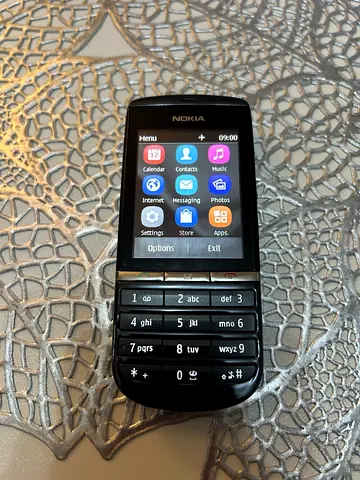 Nokia 300