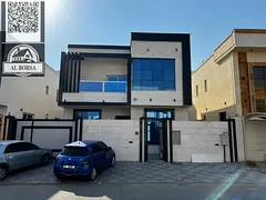 For rent in Al Yasmin: 5 rooms, separate majlis, hall, maid's room, and preparation kitchen.