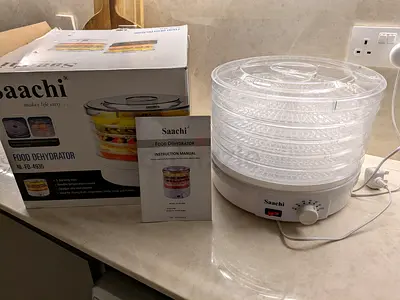 Saachi Food Dehydrator