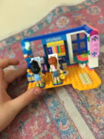 Lego-41739-Liann’s Room.
