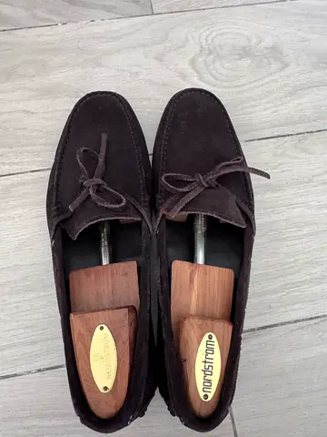 Tods Brown Gommino. Pre-Owned.