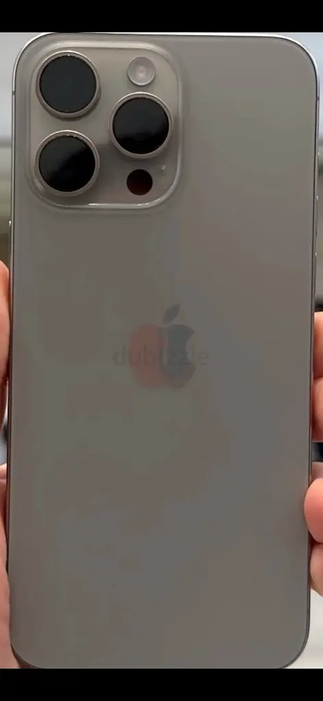 iPhone 15 pro414981977246289921