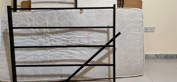 1 single bed and 1 double bed with mattress
