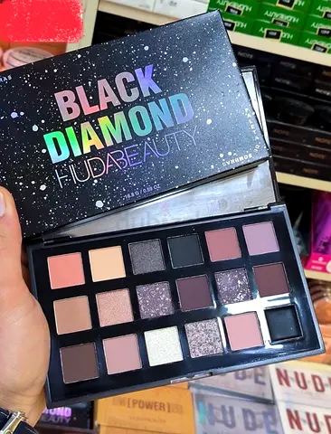 Huda Beauty Black Diamond Eyeshadow Palette for Sale