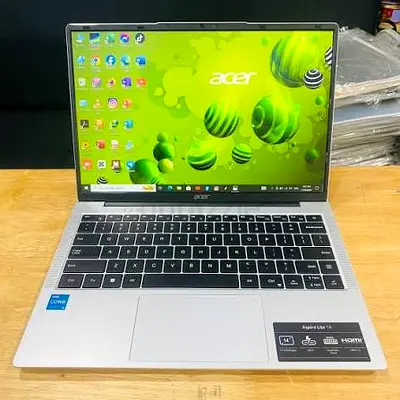 Acer Aspire Lite AL14 Laptop With 14-Inch Display, Core 3-N355 Processor/8GB RAM/512GB SSD/Intel