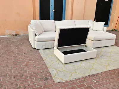 Excellent condition Premium Quality CrateBarrel Lounge Deep feather filled L Shape Sofa Beige