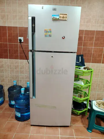 Hisense fridge 325 ltrs