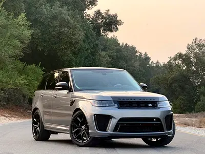 RANGE ROVER SPORT SVR 2021 V8  575 HP
رانج روفر سبورت اس ڤي ار 2021   بمحرك رباعي الدفع 5.0