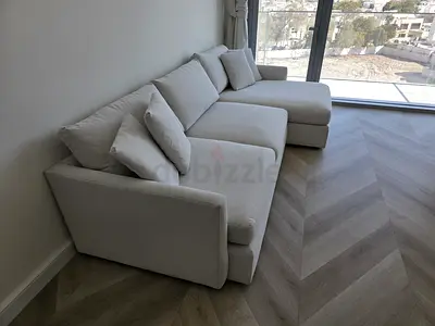 Cratebarrel lounge deep L shape sofa
