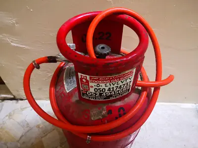 Gas Cylinder Urgent Sale