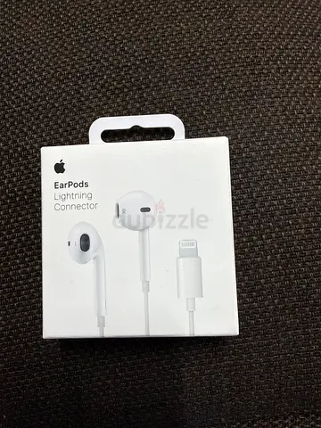Apple wired earphones(lightning cable)