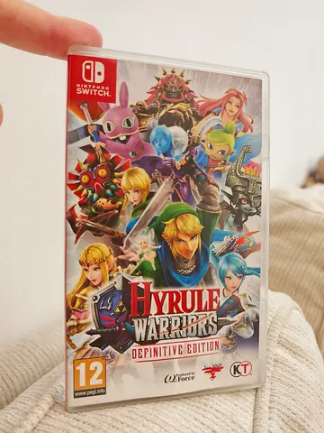 Hyrule Warriors: Definitive Edition for Nintendo Switch - A Must-Have Adventure!