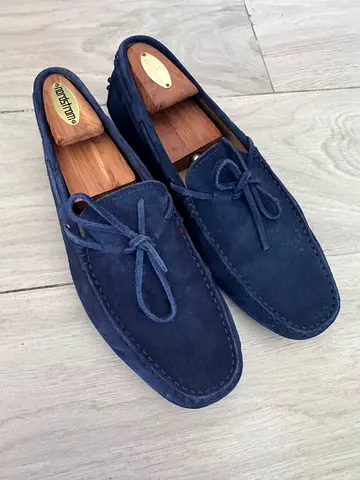 Tods Blue Gommino. Pre-Owned.