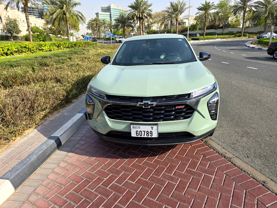 Chevrolet Trax 2024 — photo 1 of 20