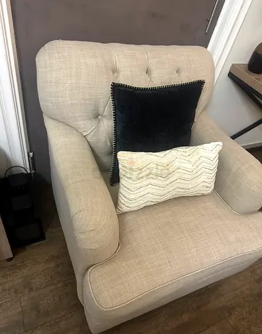 Sofa set