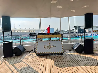 SOUND SYSTEMS-LIGHTING-MUSICAL INSTRUMENTS-DJS AND DJ EQUIPMENT RENTAL SERVICE