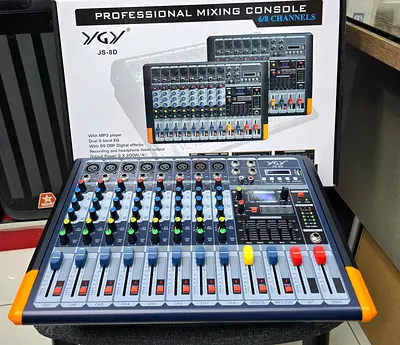 8 Inch Mixer with amplifier 2 x 200W - Brand New