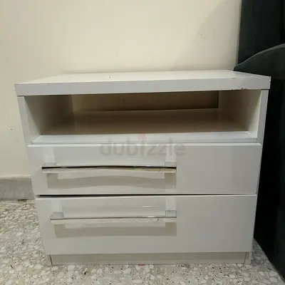Stylish White Nightstand with Drawers