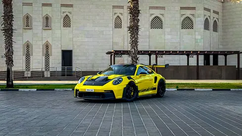 Porsche 911 GT3 RS 2024 – Track-Focused Supercar for Rent in Dubai | No Deposit