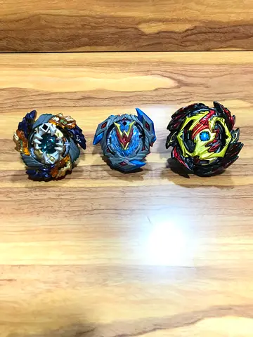 original takaratomi beyblade with launcher
