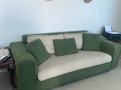 Living sofas/ Two carpet 200/300t  other small one 160/230 shuggy brown all from home centrr