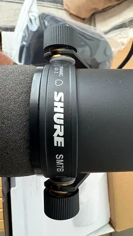 High-Quality Shure SIM 178 Microphone with stand