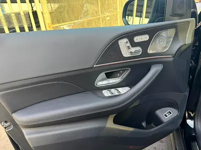 2025 Mercedes-BENZ GLS 缩略图 18