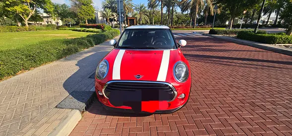 Mini cooper 2019 full option low mileage panoramic first owner
