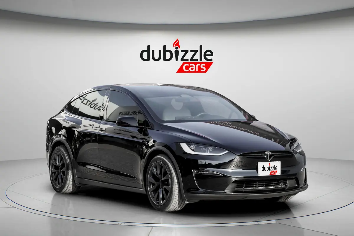 Tesla Model X 2023 — photo 1 of 17