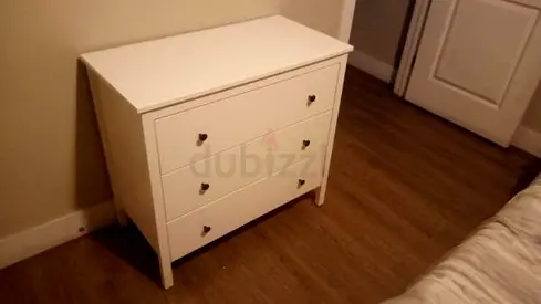 Elegant White 3-Drawer Dresser for Sale