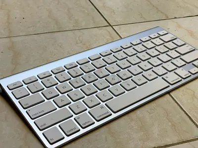 Wireless Bluetooth Keyboard for Apple Devices