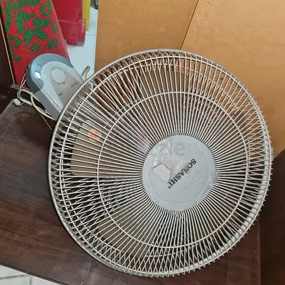Wall fan