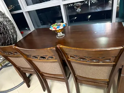 Elegant Dining Table with Stylish Chairs