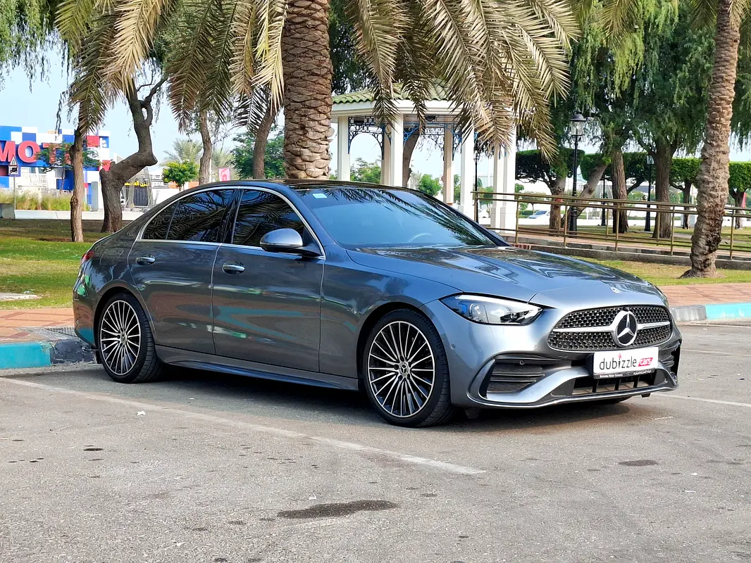 Mercedes-Benz C-Class 2024 — photo 1 of 17