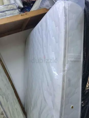 Mattress with top foam same in hotels.  Same day delivery available