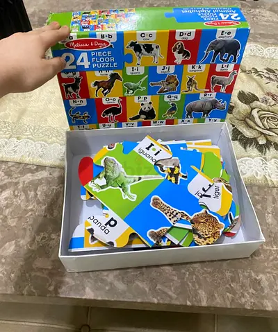 Melissa  Doug-24 Piece Floor Puzzle-Animal Alphabet.