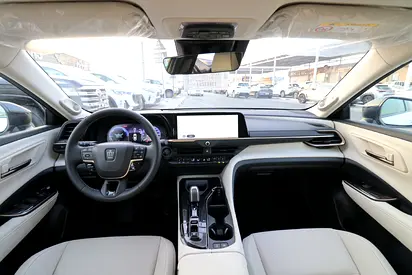 صورة 5 لـ 2026 Toyota CROWN