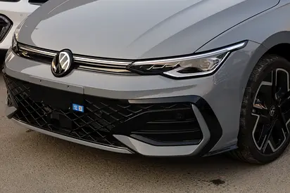 صورة 3 لـ 2025 Volkswagen GOLF R