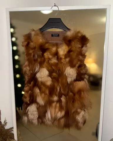 Fur - Vest